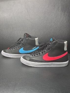 Nike Boys Black Blazer Mid 77 Sneakers Size 5.5